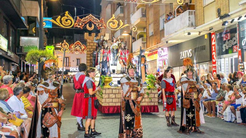 MOROS Y CRISTIANOS.- l Ayuntamiento y la Junta Gestora acuerdan la suspensión de las Fiestas de Moros y Cristianos