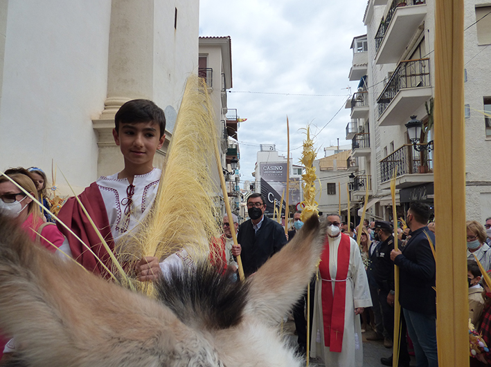 BENIDORM (Semana Santa).-  La ciudad celebra en todo el municipio la tradicional ‘Bendición de la palma’